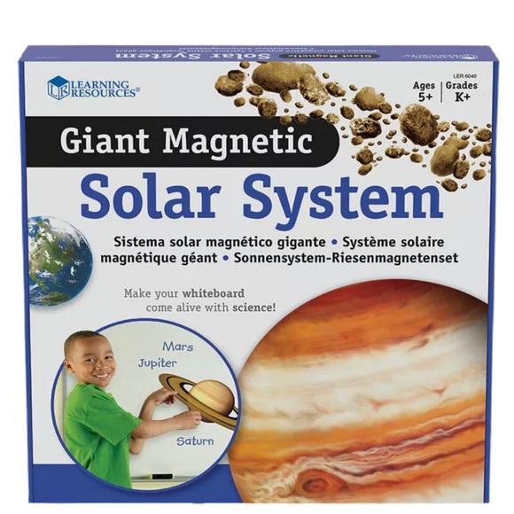 Learning Resources Giant Magnetic Solar System Whiteboard Display 12 Piece Set - Picture 1 of 5